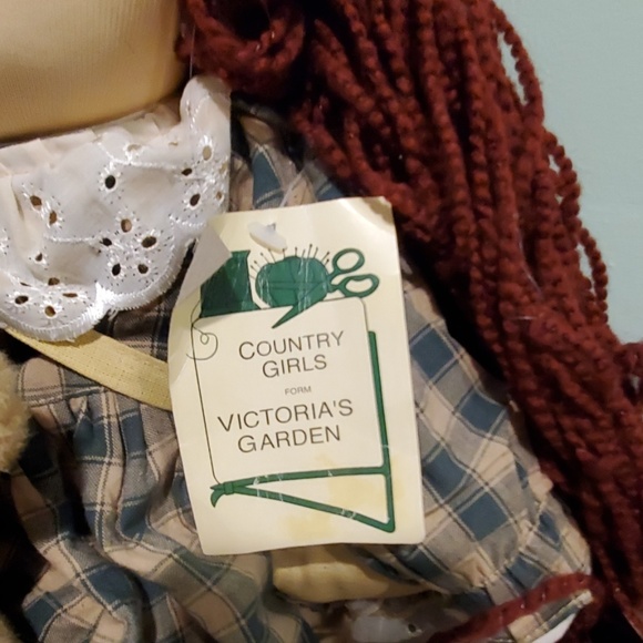 Doll - Picture 2 of 3